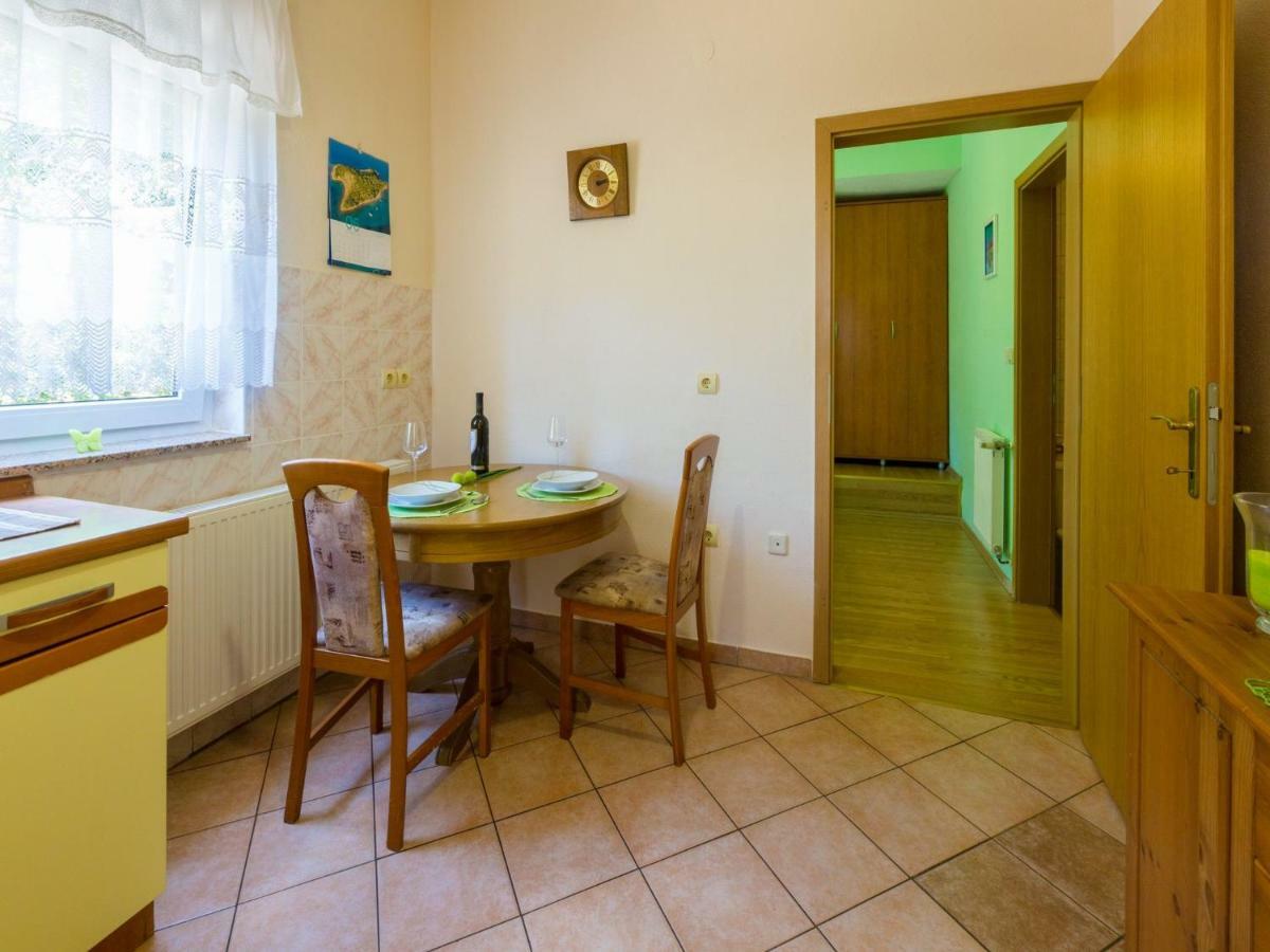 Apartments Artan Crikvenica Bagian luar foto