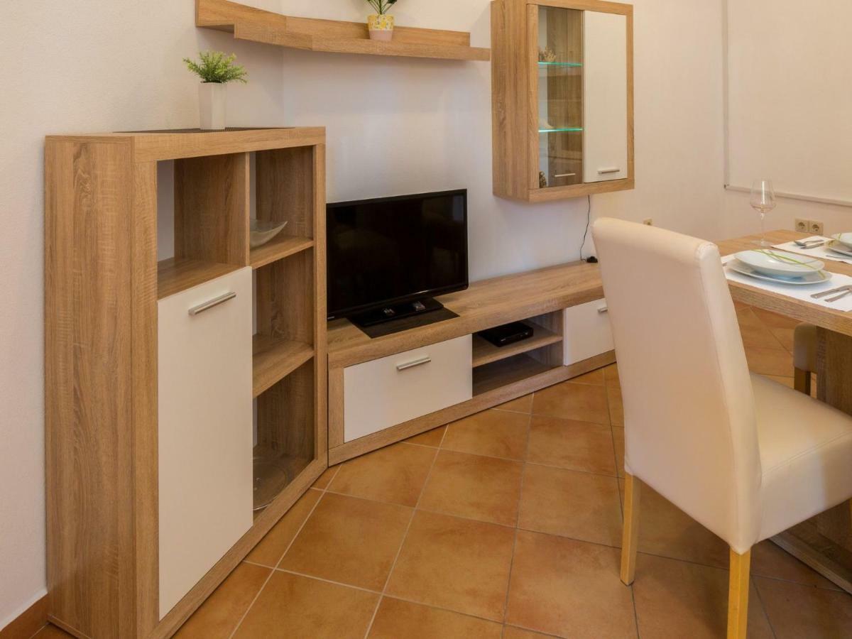 Apartments Artan Crikvenica Bagian luar foto